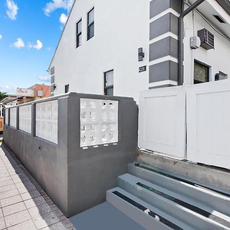 Apartamento Boutique Loft Unit 2 Hollywood Exterior foto